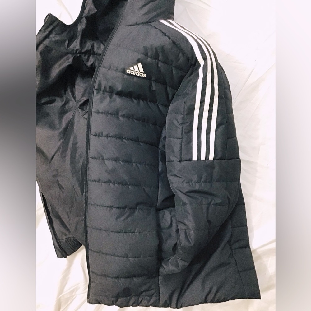 UNISEX Adidas Black Puffer Jacket - Picture 6 of 13
